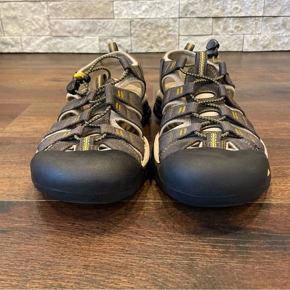 Keen Men's Newport H2 Sandals Raven/Aluminum Size 11.5 - Picture 6 of 7